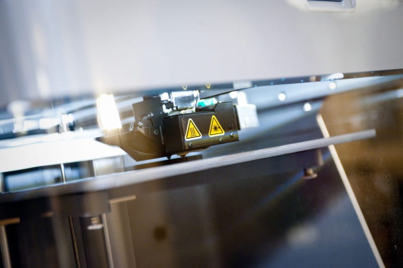 5ed51229a70aee3a4d9c8315 X7 Close Up 01